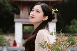 Dàn hoa khôi bóng chuyền Việt Nam xinh lung linh đón Tết