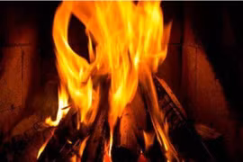 Rợn người lý do người xưa không tự dám đốt lửa trong cung điện