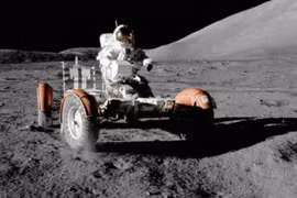 Sự thật bệnh lạ của 12 phi hành gia đầu tiên tới Mặt trăng