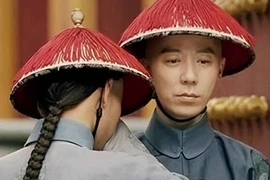 Kính sự phòng phụ trách công việc gì mà thái giám muốn vào? 