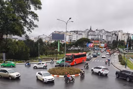 Nguyên nhân vụ taxi đâm hàng loạt xe máy đang dừng đèn đỏ ở Đà Nẵng