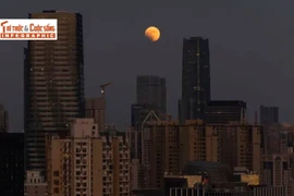 [INFOGRAPHIC] Thông tin thú vị Trăng máu bùng nổ trên bầu trời tháng 3 