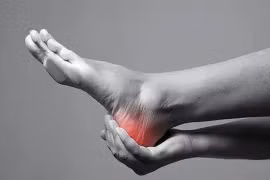 Phụ nữ sống thọ hay không, nhìn 'bàn chân' là biết?