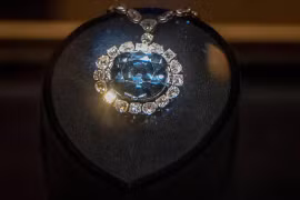 Lục địa tan rã, “kim cương bị nguyền rủa” trồi lên ở Ấn Độ?