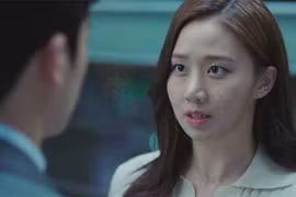 Chồng tôi hất đổ mâm cơm đạm bạc mà em dâu chuẩn bị cho mẹ