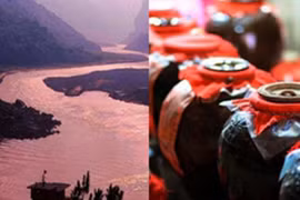 Bí ẩn “dòng sông đỏ” ở Trung Quốc, cứ mưa xuống là đổi màu 