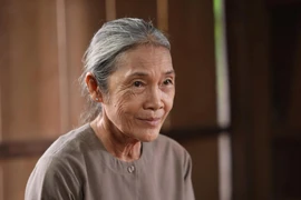 Nữ chính U80 của 'Lật mặt 7' tiết lộ catse 'chưa từng có'