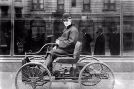 Ảnh hiếm về những sự kiện lần đầu tiên trong lịch sử