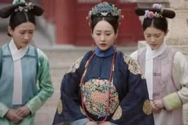 Trong 5 phụ nữ chôn cùng Khang Hi, người Ung Chính yêu cầu là ai?