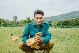 Loại gà đặc biệt, nặng chỉ hơn 1kg nhưng có giá 600.000 đồng/con