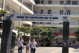 Điểm chuẩn vào lớp 10 Trường THPT Chuyên Khoa học Tự nhiên 