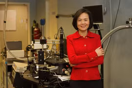 GS. gốc Việt Nguyễn Thục Quyên: Hành trình không tưởng vươn tới thành công 