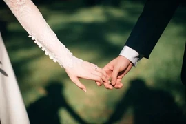 Với đàn ông, khoản đầu tư tốt nhất là đối xử tốt với vợ mình