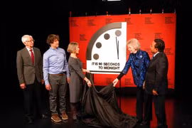 Đồng hồ Tận thế vẫn giữ ở mức 90 giây trước nửa đêm