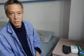 Bi kịch của thủ khoa đại học trở thành kẻ ăn xin sau 26 năm