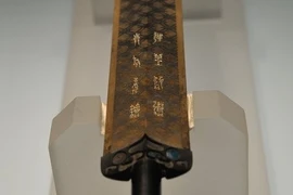 Vén màn bí mật của thanh kiếm ngàn tuổi vẫn sắc bén