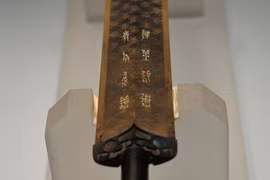 Vén màn bí mật của thanh kiếm ngàn tuổi vẫn sắc bén