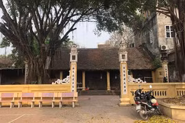 Đình cổ Hữu Bằng và chuyện bốn nhà nho xử tội toán cướp