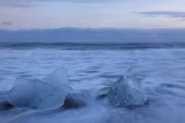 Hé lộ 3 'địa ngục băng' nghi ngờ chứa sự sống ngoài hành tinh