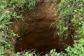 Giải mã sự xuất hiện 'hố tử thần' ở Quảng Bình