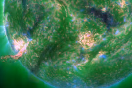 Bão từ sắp tấn công Trái đất, hiện tượng lạ gì sẽ xảy ra?