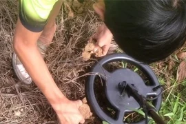 Rò được 'kho báu' tiền tỷ, thanh niên chớp mắt đổi đời