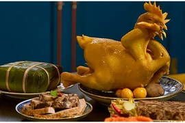 Tại sao mâm cỗ Tết không được thiếu gà luộc?