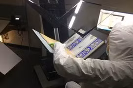 Hiểm họa chết người từ cuốn sách 100 trang, lạnh gáy khi lật giở