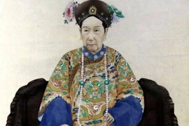 Lối sinh hoạt khác người của Từ Hi khiến người hầu 'sợ xanh mặt'