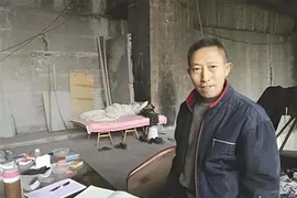 10 năm sống dưới gầm cầu tìm giấc mơ trúng số đổi đời