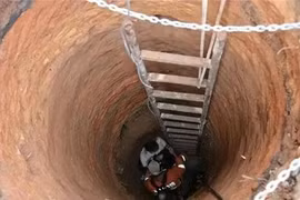 Tin vào giấc mơ, bất ngờ phát hiện 'kho báu' khổng lồ dưới sàn nhà