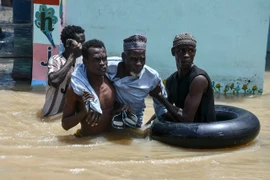 11 bức ảnh 'tóm gọn' 11 thảm họa thiên nhiên năm 2024