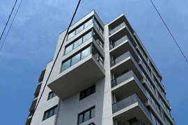 Nhật Bản: Phá sập toà chung cư mới xây chắn view núi Phú Sĩ