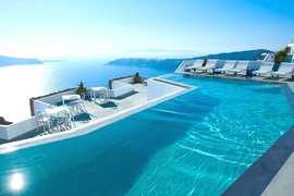 Những bể bơi vô cực đẹp nhất thế giới, nên đến một lần trong đời