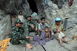 Tộc người bí ẩn nhất Việt Nam, dùng 'phép thuật' tránh thai, 'thần chú' chữa bệnh