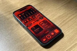 iPhone biến thành phiên bản “nguyệt thực” bí ẩn, quyến rũ