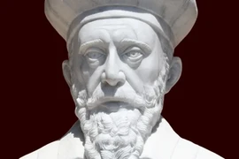 Những dự đoán đúng đến 'rùng mình' của nhà tiên tri Nostradamus