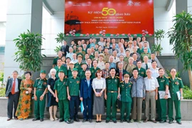 Những chiến binh thầm lặng ở Trại Davis