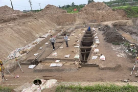 Hai thuyền cổ Luy Lâu: Giải mã bí mật giao thương của người Việt cổ