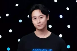 Rocker Nguyễn: 'Mỗi ngày bê nồi bún bò 30 lít, thái 5 kg thịt để bán'