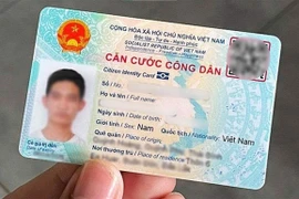 Mượn căn cước công dân để chụp ảnh bán với giá 35USD/người