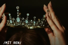 'Mít ren' là gì mà ai cũng hô lớn