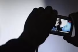 Cô gái dùng clip “nóng” tống tiền người yêu cũ ở Hà Tĩnh