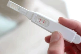 Sau điều trị ung thư, bao lâu thì có thể mang thai?