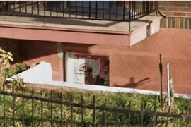 Sự thật về chú hề kinh dị trên Google Maps