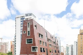 Chung cư mini thiết kế siêu lạ ở Brazil