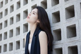 Về quê thăm mẹ chồng, tôi bủn rủn biết tại sao anh vô sinh 