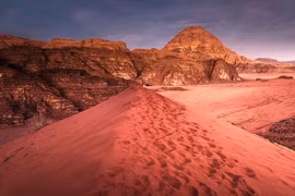 8 địa điểm “ngoài hành tinh” tồn tại trên Trái Đất: Việt Nam góp mặt! 