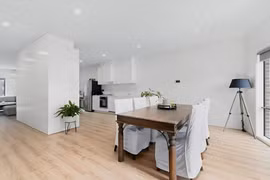 Tậu nhà 9 tỷ ở Úc cô gái nói gì khi bị chê 'Bố mẹ cho tiền?'