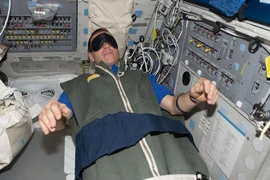 Phi hành gia làm gì để đảm bảo giấc ngủ trong vũ trụ?